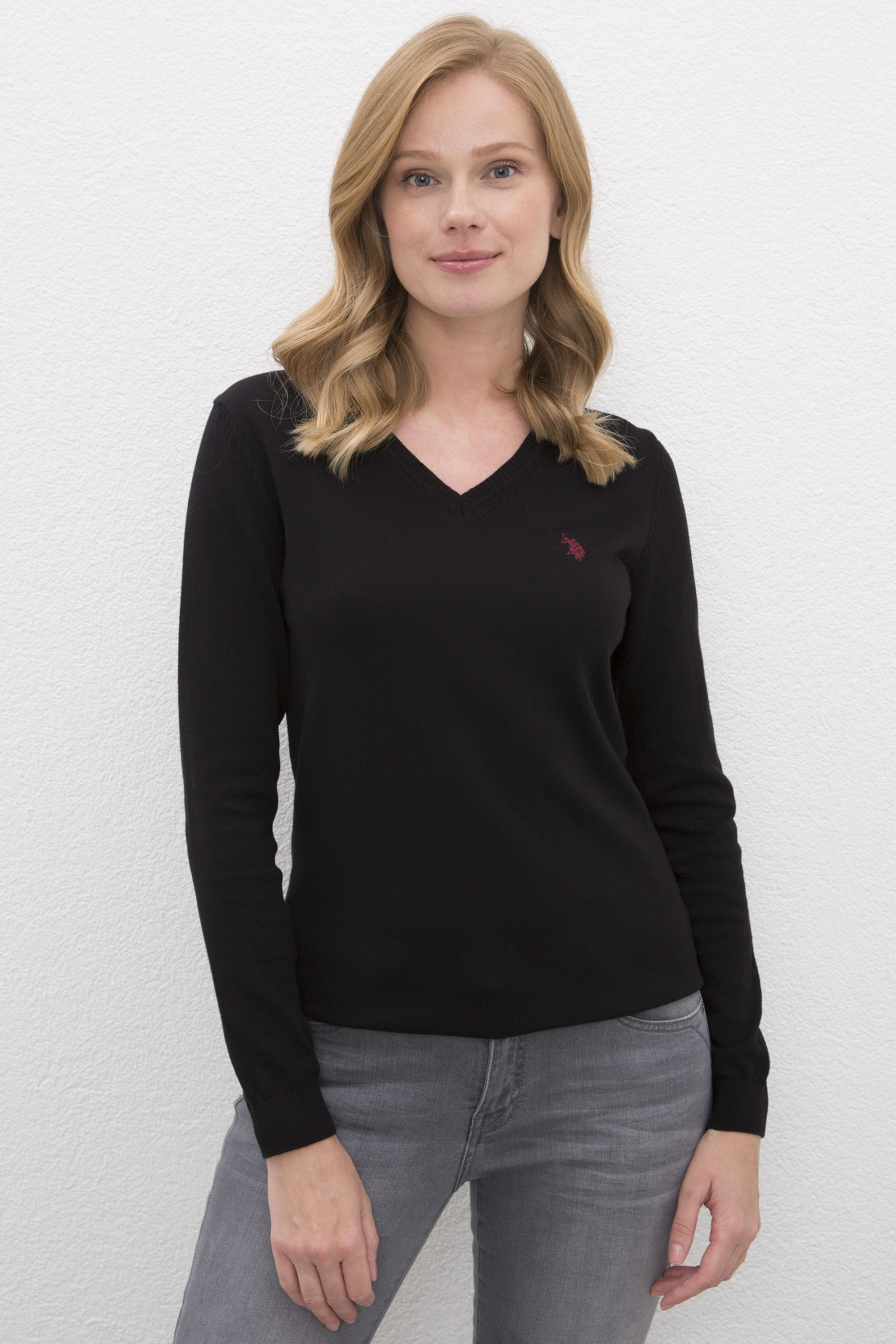 

Пуловер женский U.S. POLO Assn. G082SZ0TK0ESTALESK20 черный XL, G082SZ0TK0ESTALESK20
