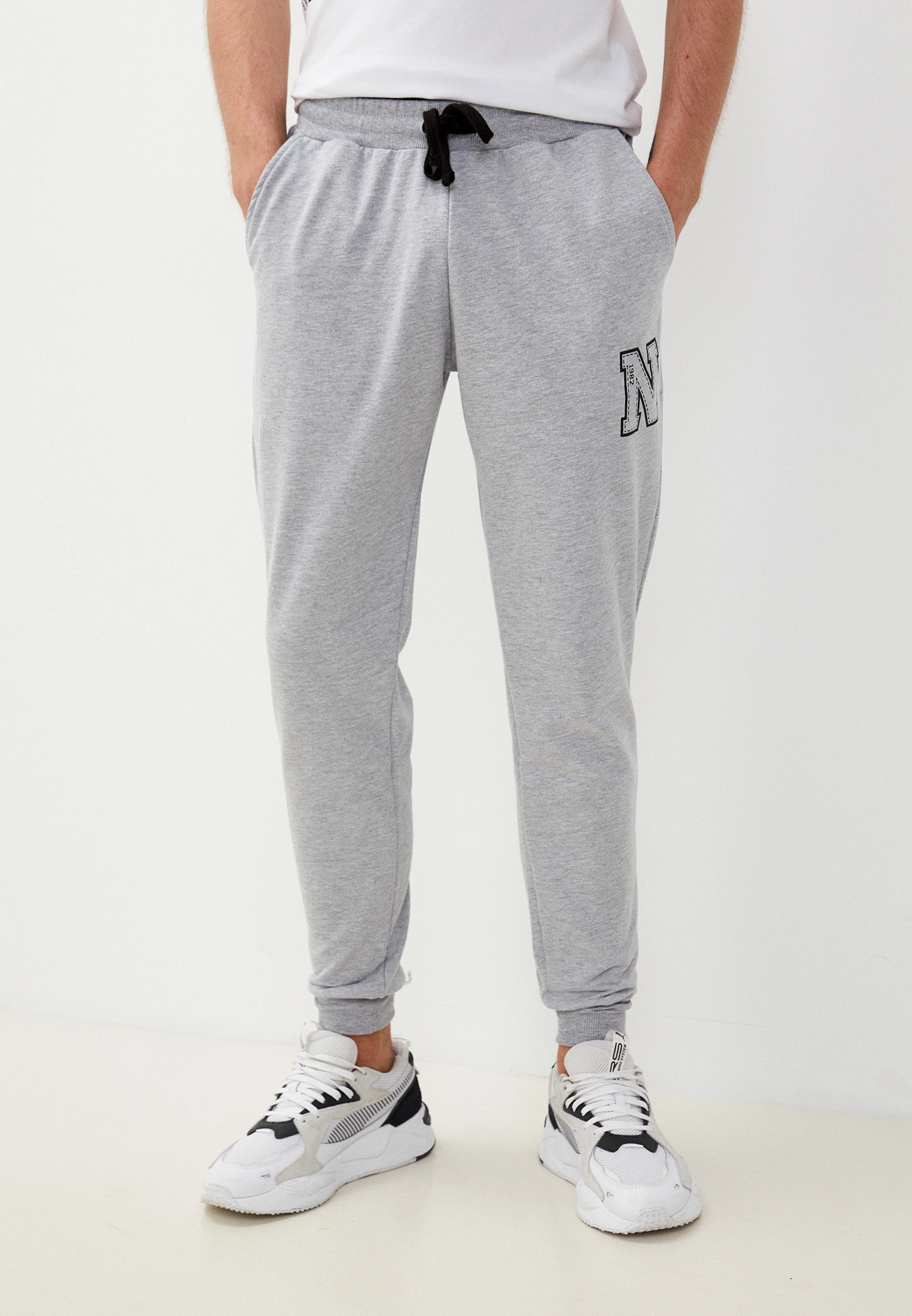 

Спортивные брюки мужские BLACKSI 5283 серые XXL, 5283
