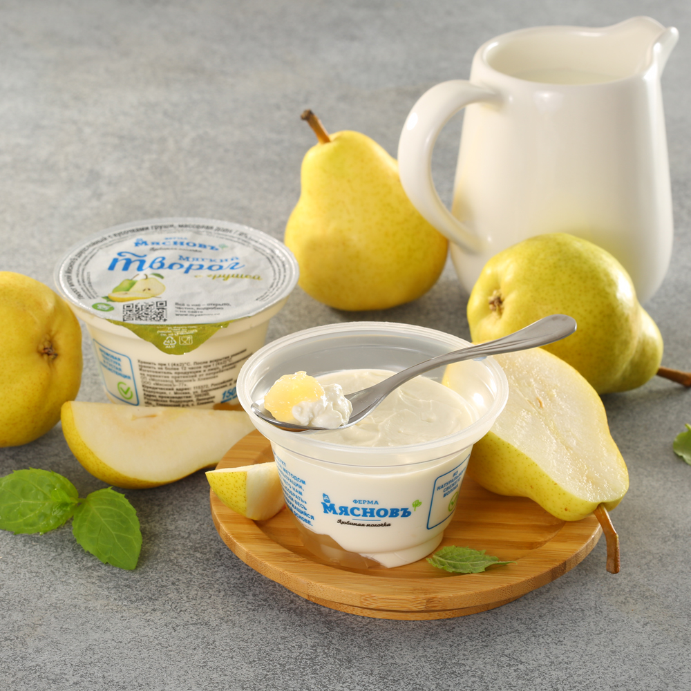 

Творог мягкий МясновЪ ФЕРМА двухслойный с кусочками груши 7% 150 г