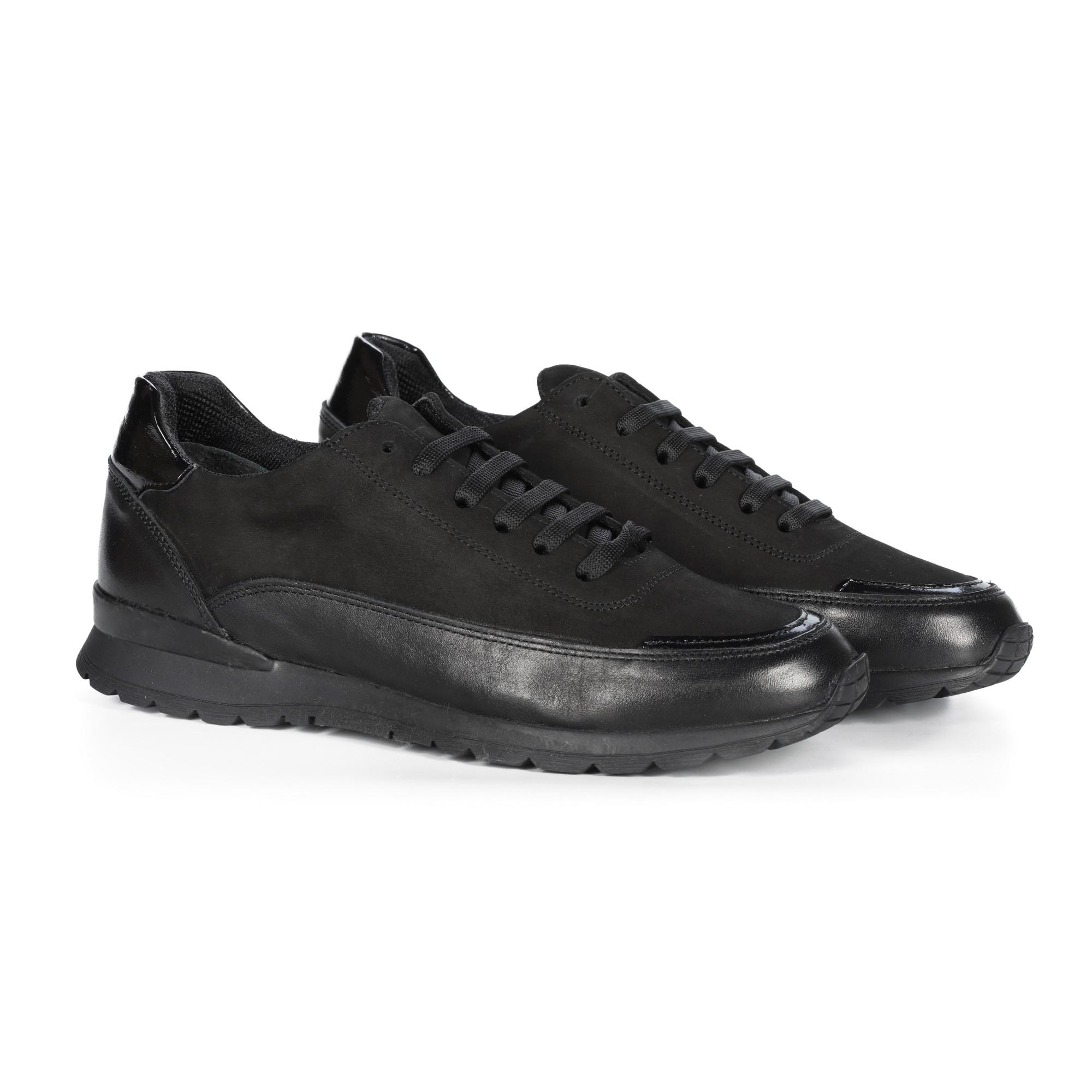 

Кроссовки мужские Clarks C13704 черные 40 EU, Черный, C13704-170