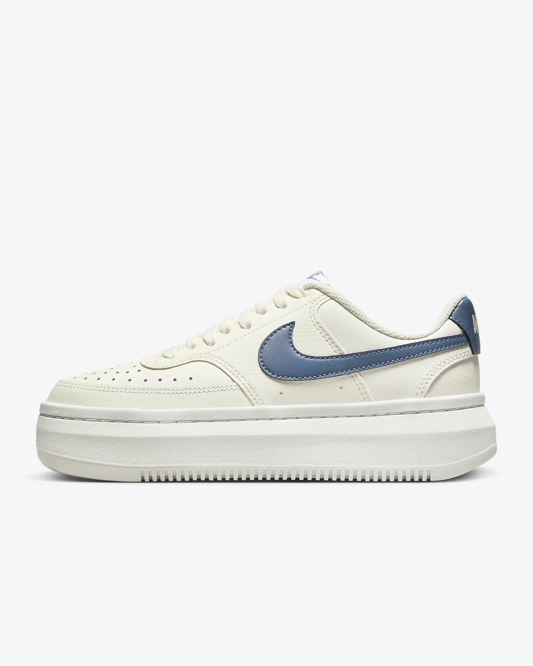 

Кеды женские Nike Air Court Vision Alta DM0113-102 бежевые 9.5 US, Бежевый, Air Court Vision Alta