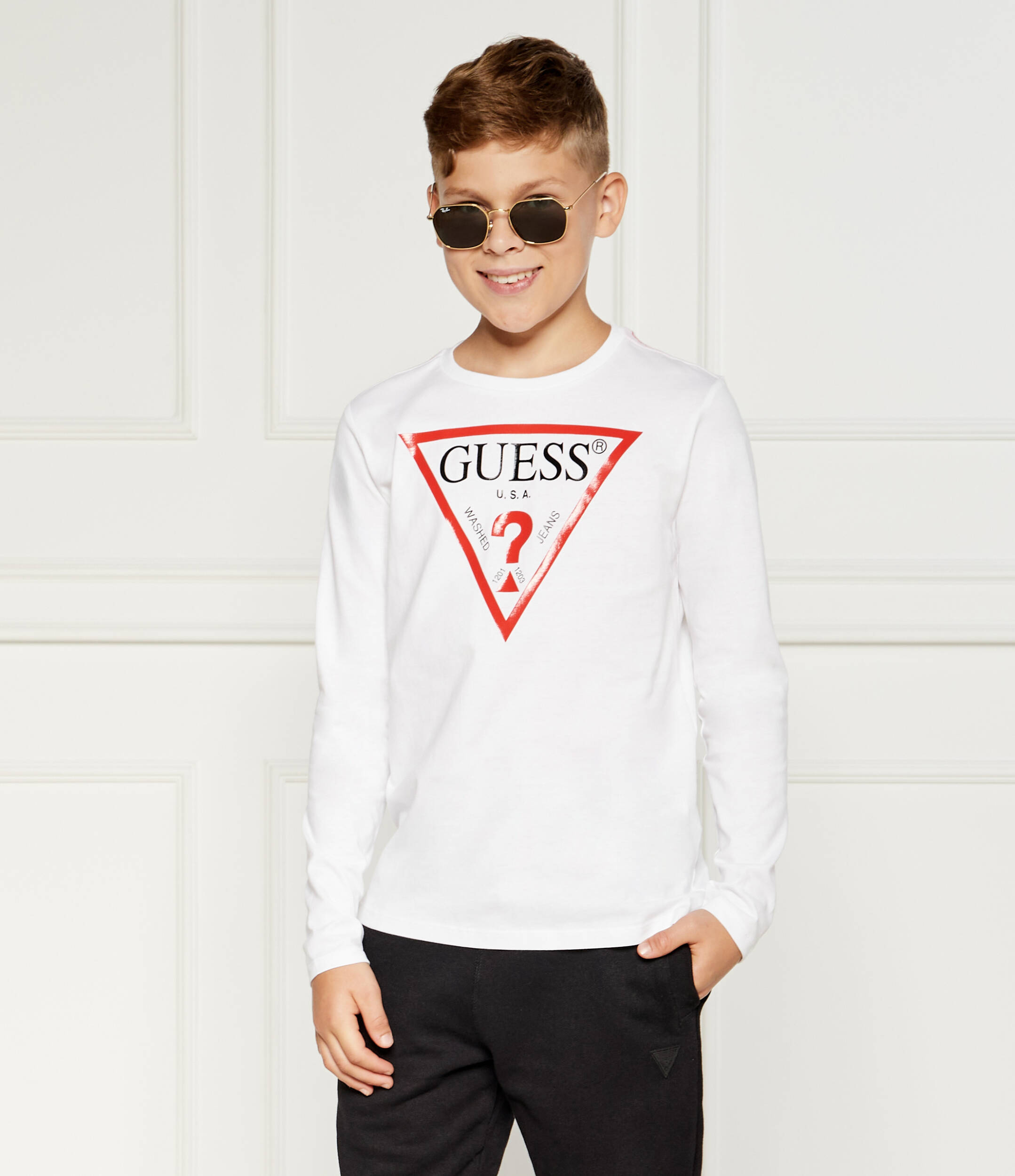 

Лонгслив детский для мальчиков Guess L84I29K8HM0 белый 10, L84I29K8HM0