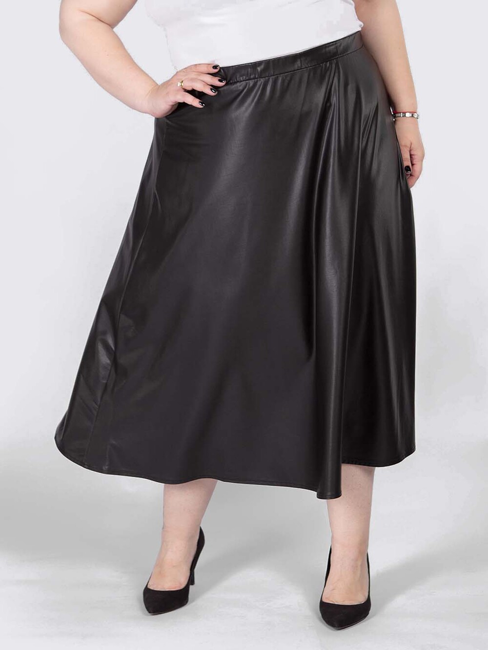 

Юбка женская ARTESSA UB16109BLK01 черная 64 RU, UB16109BLK01