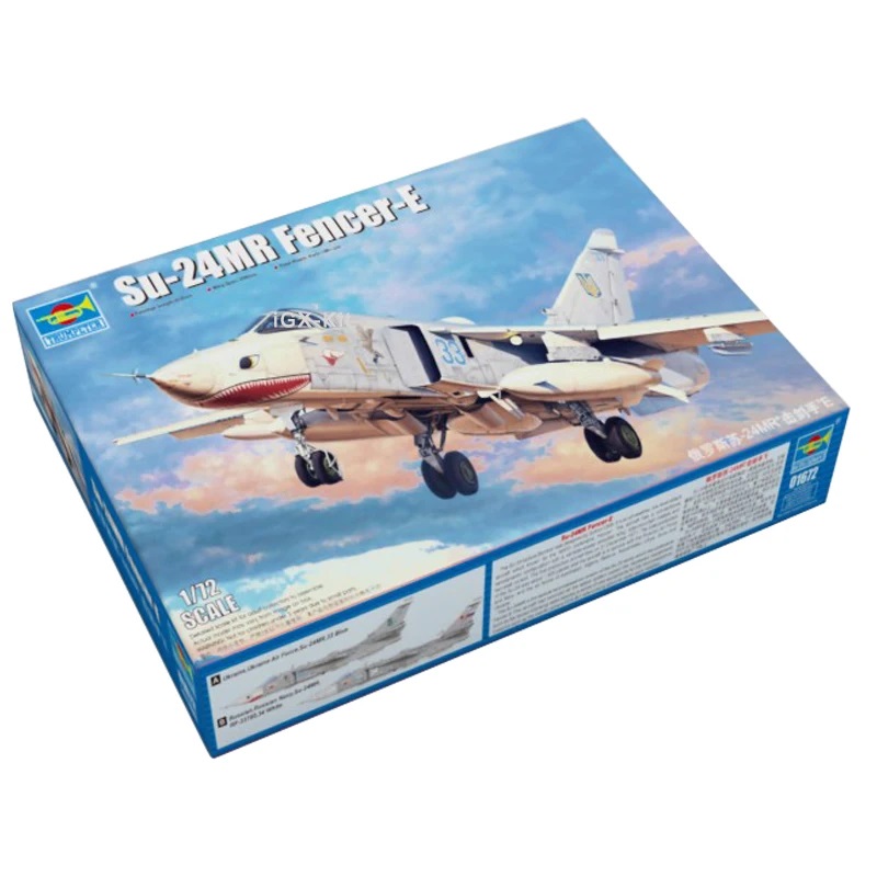 

01672 Самолет Су-24MR Fencer-E