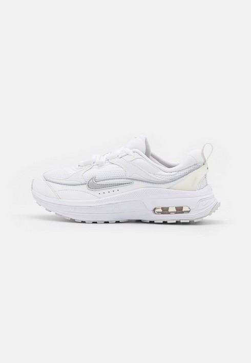 

Кроссовки женские Nike W Air Max Bliss белые 40.5 EU (доставка из-за рубежа), Белый, W Air Max Bliss
