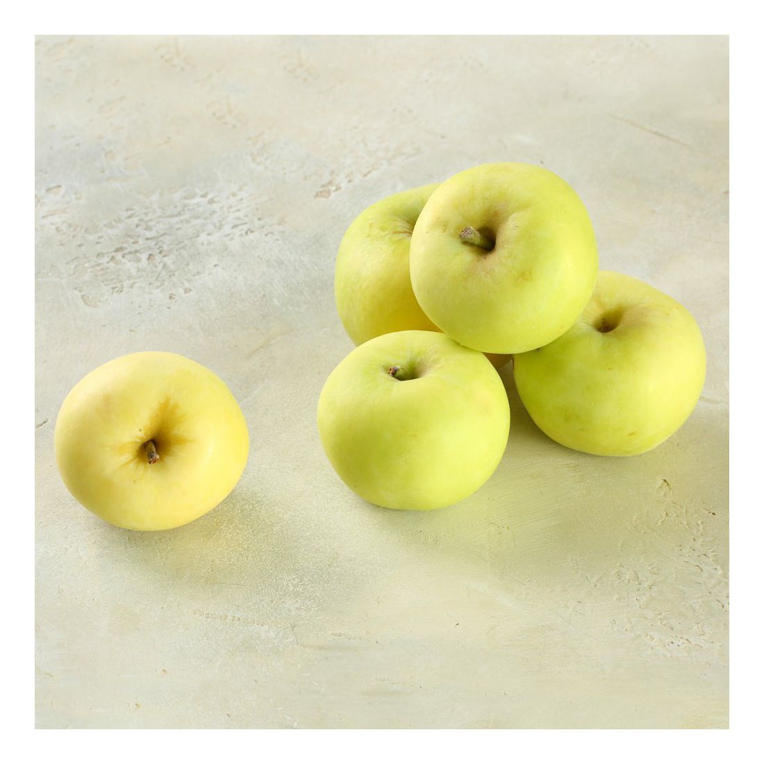 

Яблоки Белый налив