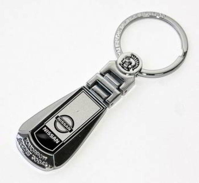 

Брелок с автомобильной символикой Эльком ZIP-1250 NISSAN