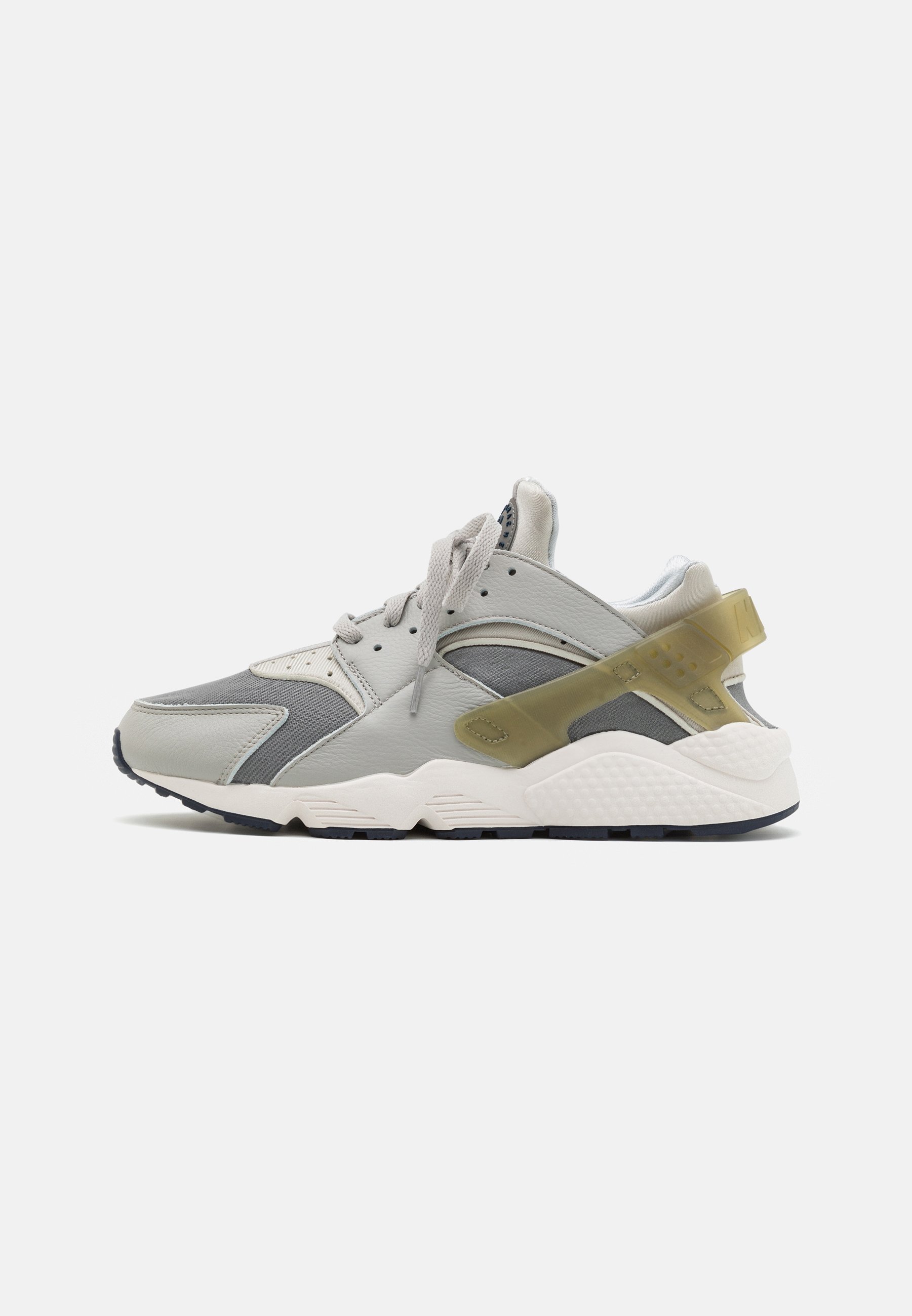 

Кроссовки мужские Nike Sportswear Air Huarache серые 41 EU (доставка из-за рубежа), Серый, Air Huarache