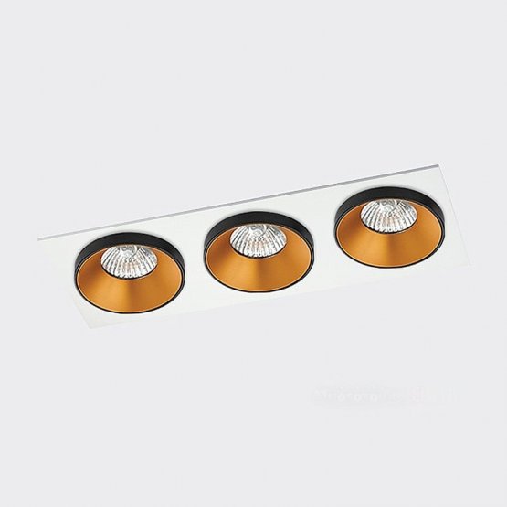 

Светильник встраиваемый Italline SOLO 3*SP SOLO GOLD+SP 03 WHITE+3*SP RING BLACK