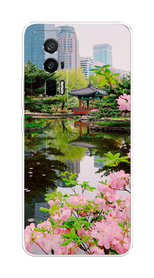 

Чехол на Redmi K60 "Сакура возле озера", Зеленый;розовый;голубой, 317450-2