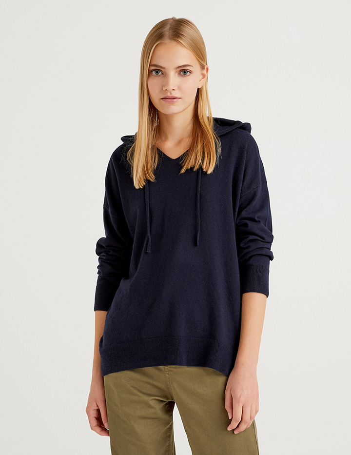 

Толстовка женская United Colors of Benetton 21A_1035D2546 синяя L, 21A_1035D2546