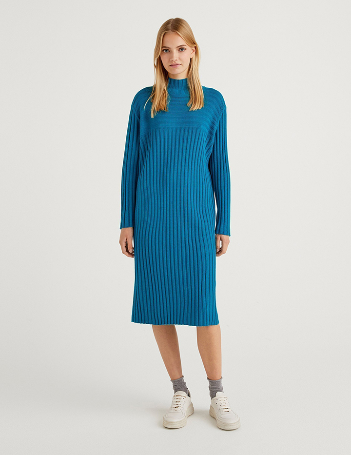 

Платье женское United Colors of Benetton 21A_122NDV002 голубое 50, 21A_122NDV002