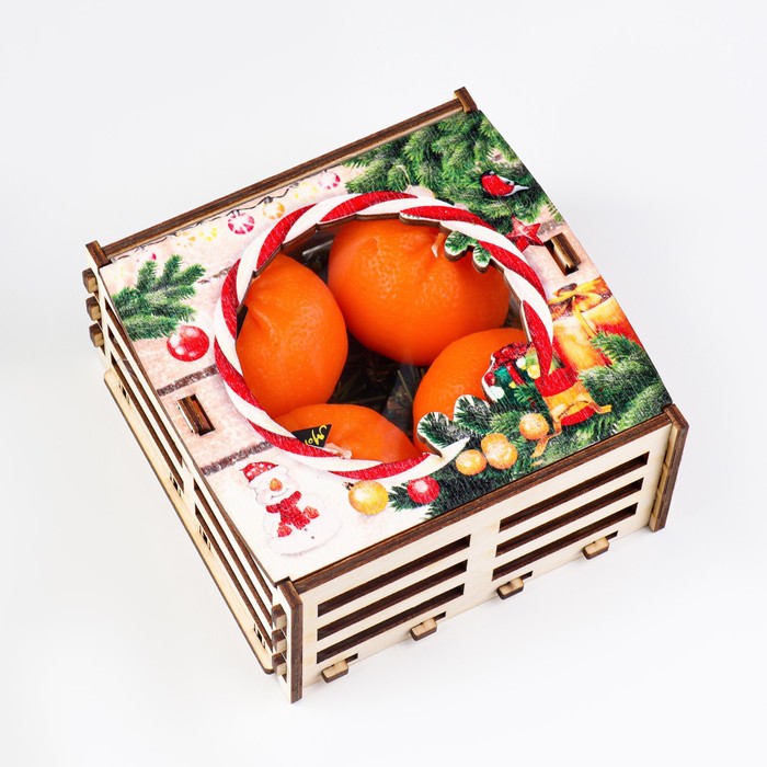 

Набор новогодних свечей "Мандарины в ящике", 4 шт, 13,6x13,6x6,6 см