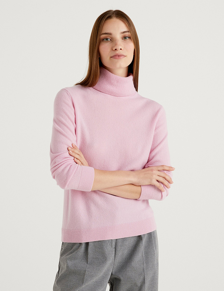 

Водолазка женская United Colors of Benetton 21A_1033D2456 розовая M, 21A_1033D2456