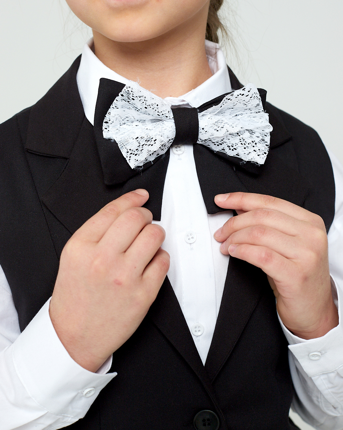 Бабочка с кружевом для девочек IRINA EGOROVA Tiona чёрная