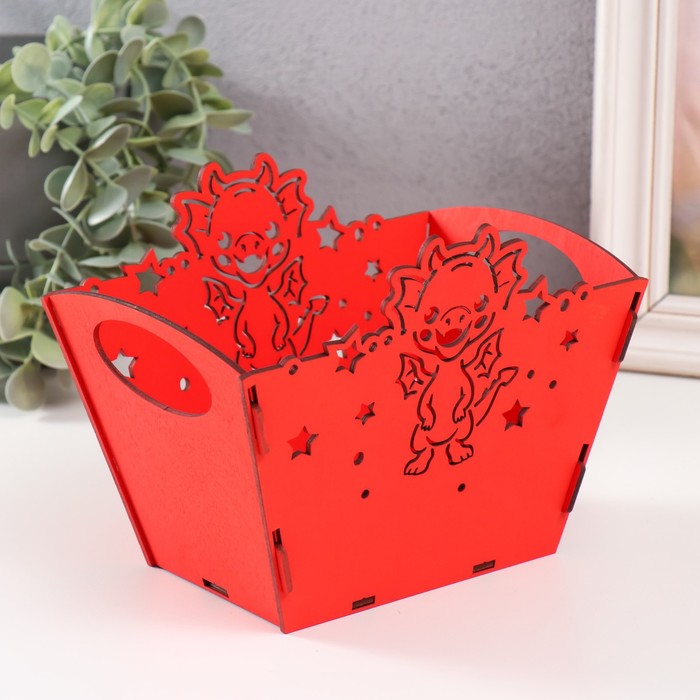 

Корзинка-шкатулка "Дракоша" красный 18х12х14,5 см (набор 5 деталей)