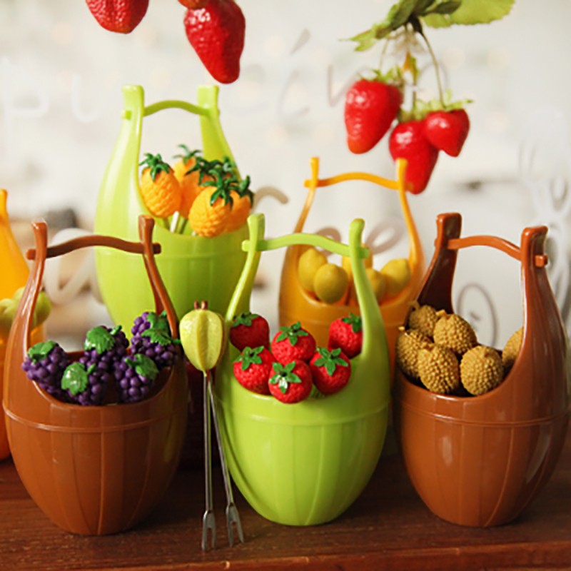 

Набор шпажек для канапе в виде фруктов на подставке Wooden Casks Fruits Fork 00101872
