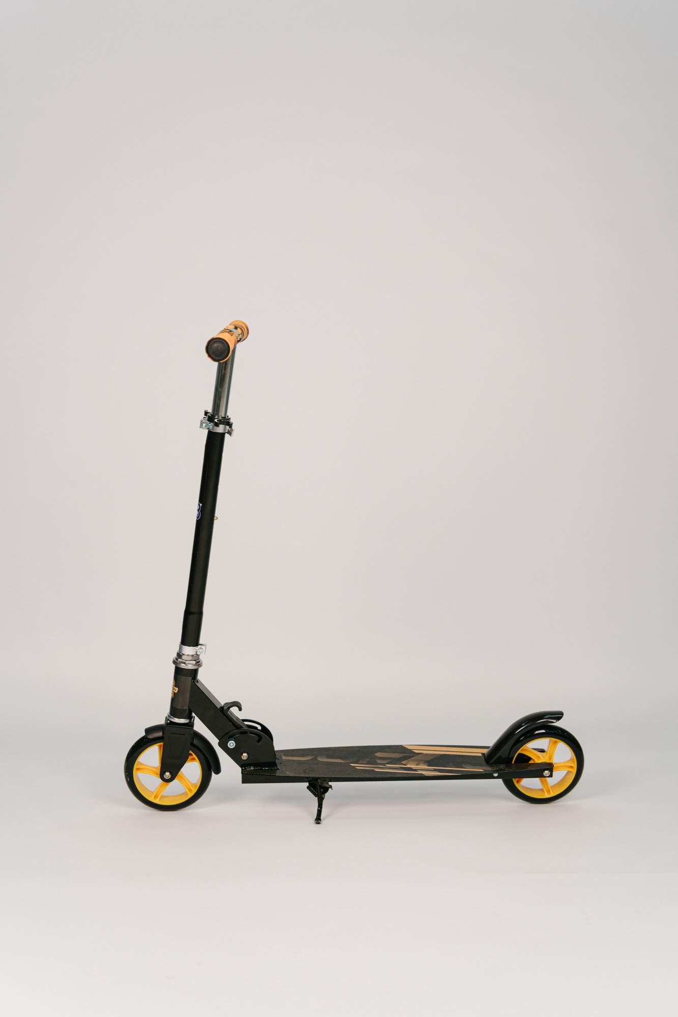 Самокат V8 V-KS2021 черно-оранжевый