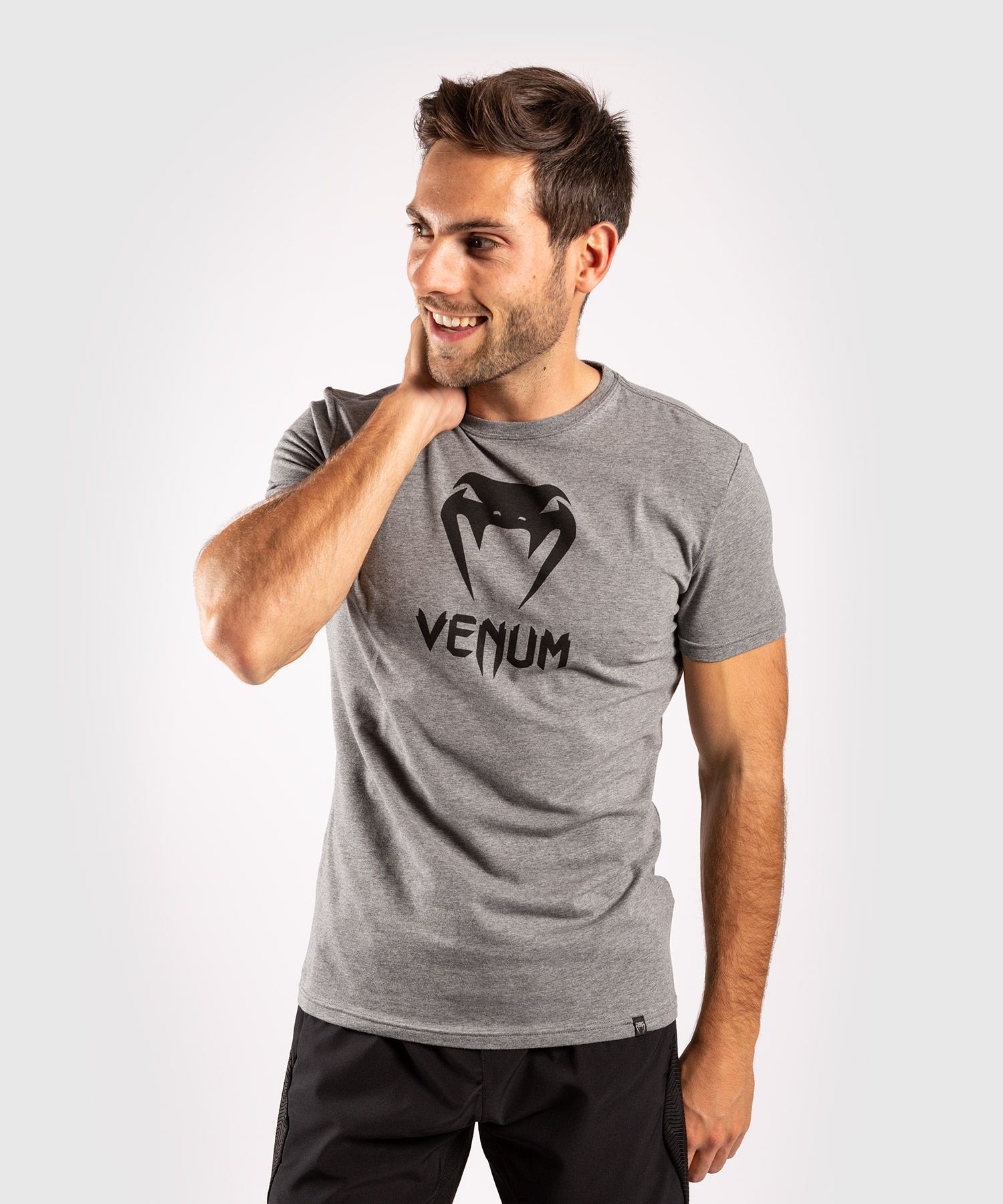 

Футболка мужская Venum VENUM-03526-033 серая L, Серый, VENUM-03526-033