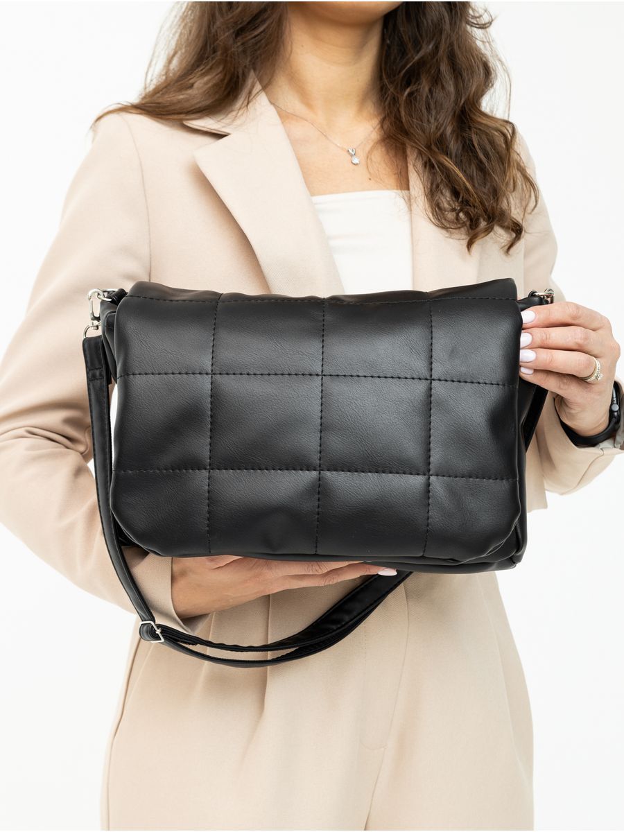 Сумка кросс-боди женская Milada 105657 черная 1450₽