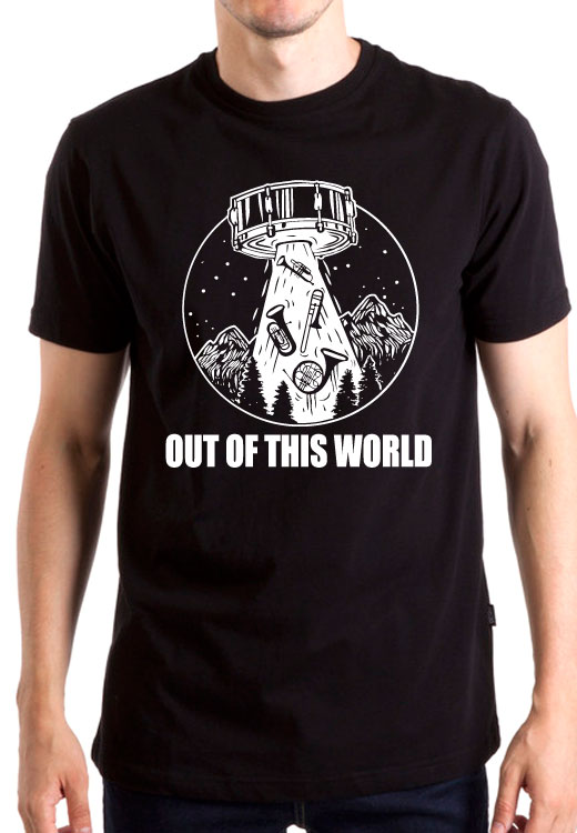 

Футболка унисекс NoBrand Out Of This World черная M, Черный, Out Of This World