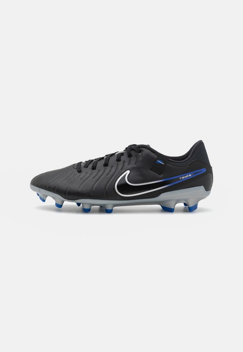 

Бутсы мужские Nike Performance Legend 10 Academy Fg/Mg черные 41 EU, Черный, Legend 10 Academy Fg/Mg