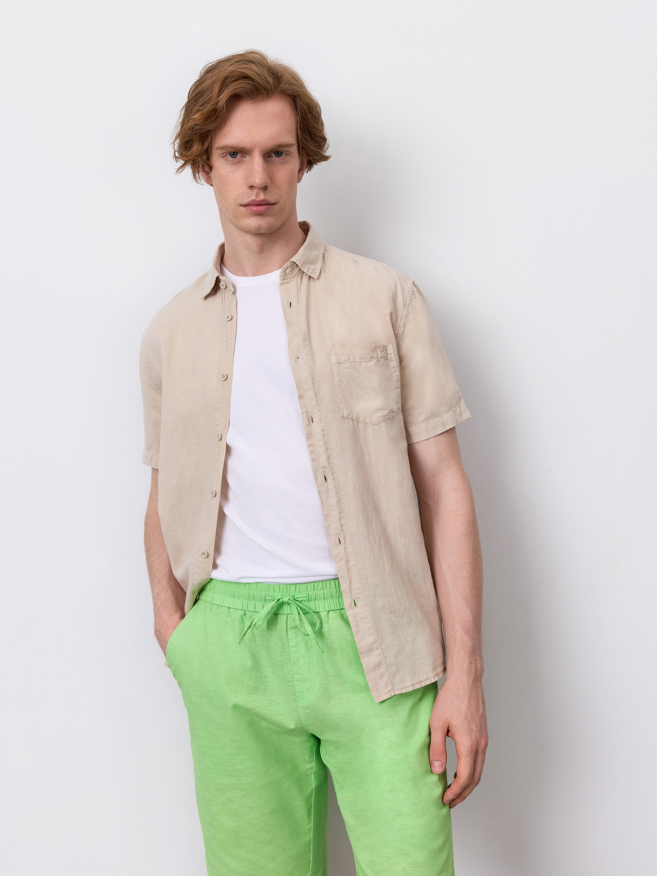 

Рубашка мужская Just Clothes 000000414 бежевая 46 RU, Бежевый, 000000414