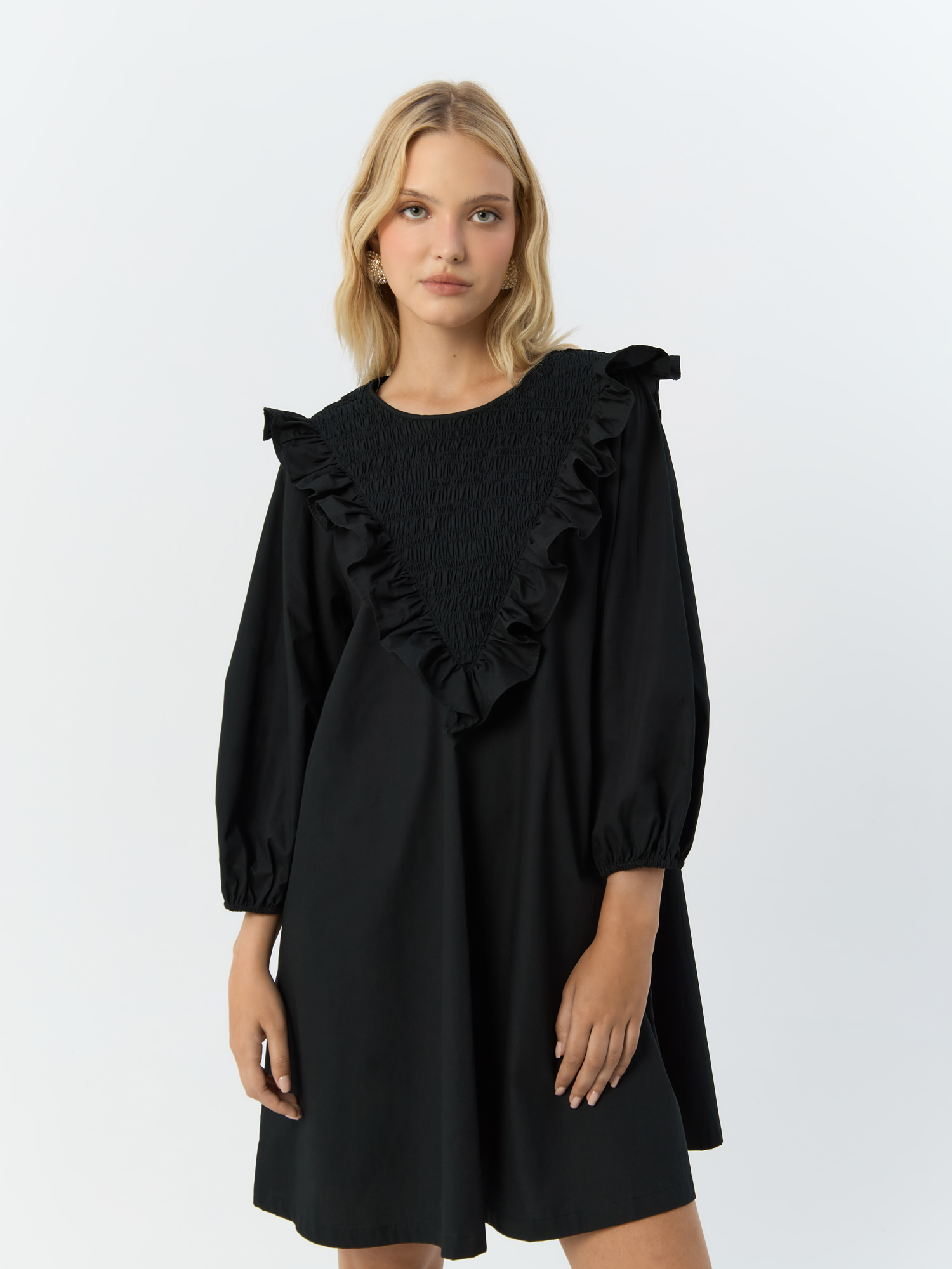 

Платье женское H&M 903359 черное 38 EU, Черный, 903359