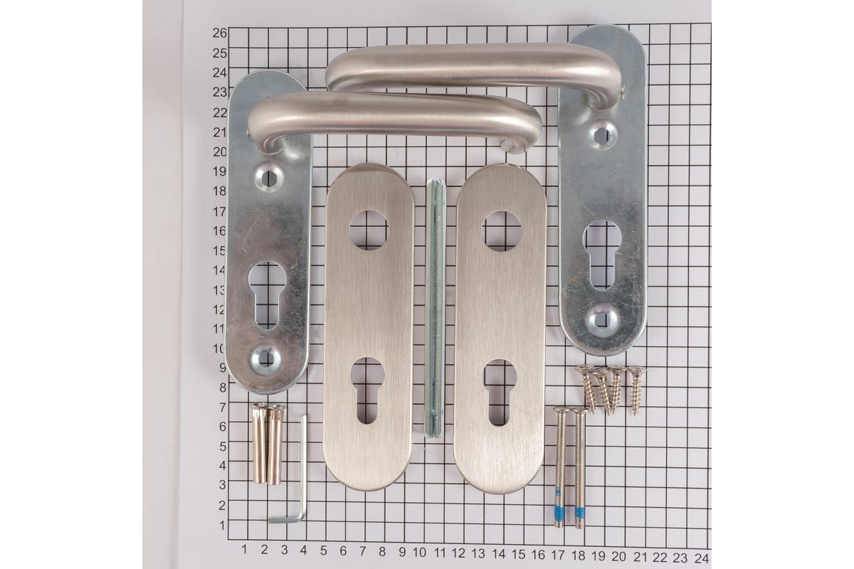 Дверная ручка на короткой накладке без отверстия DOORLOCK 73330