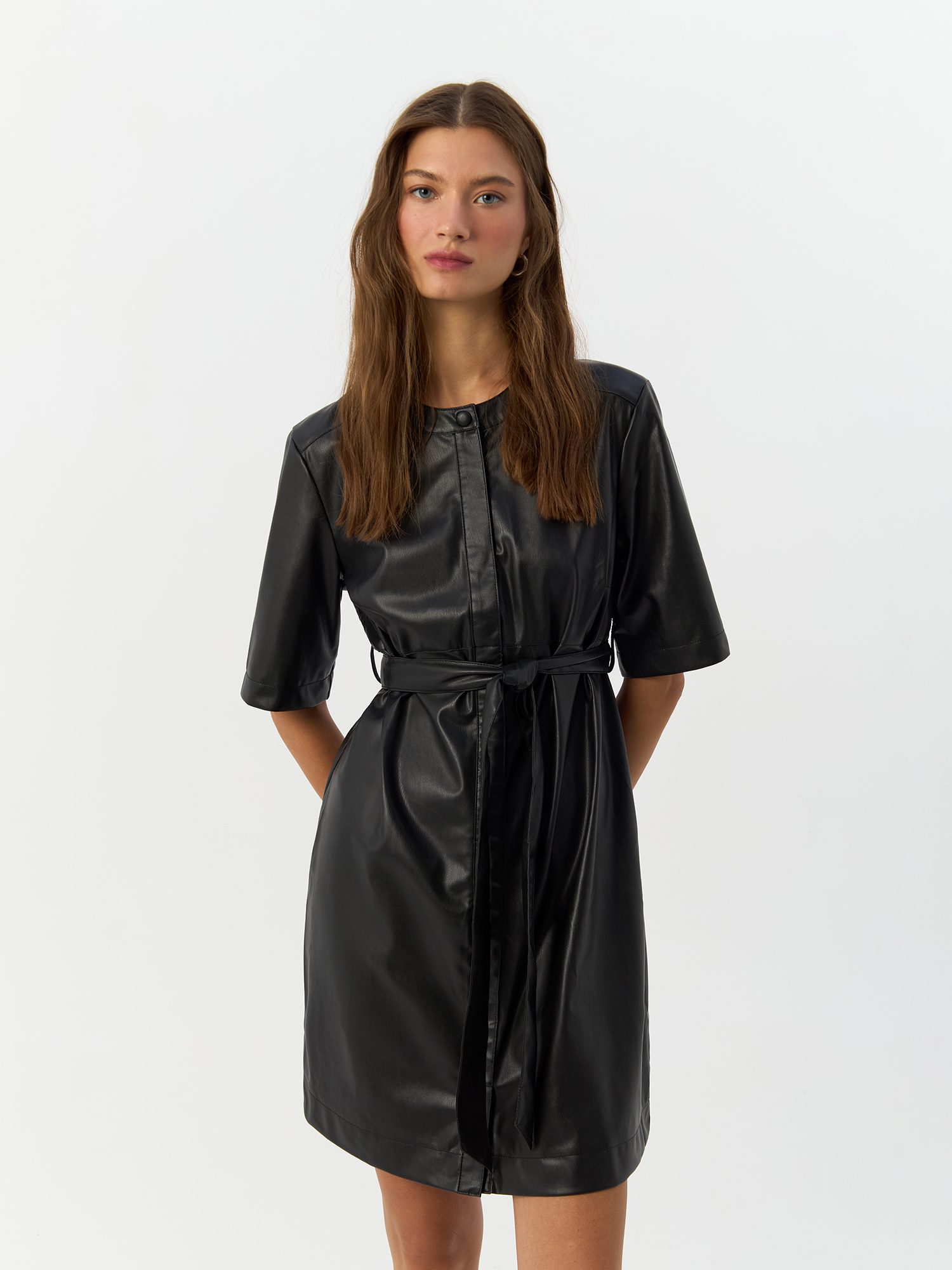 

Платье женское H&M 942506 черное 40 EU, Черный, 942506