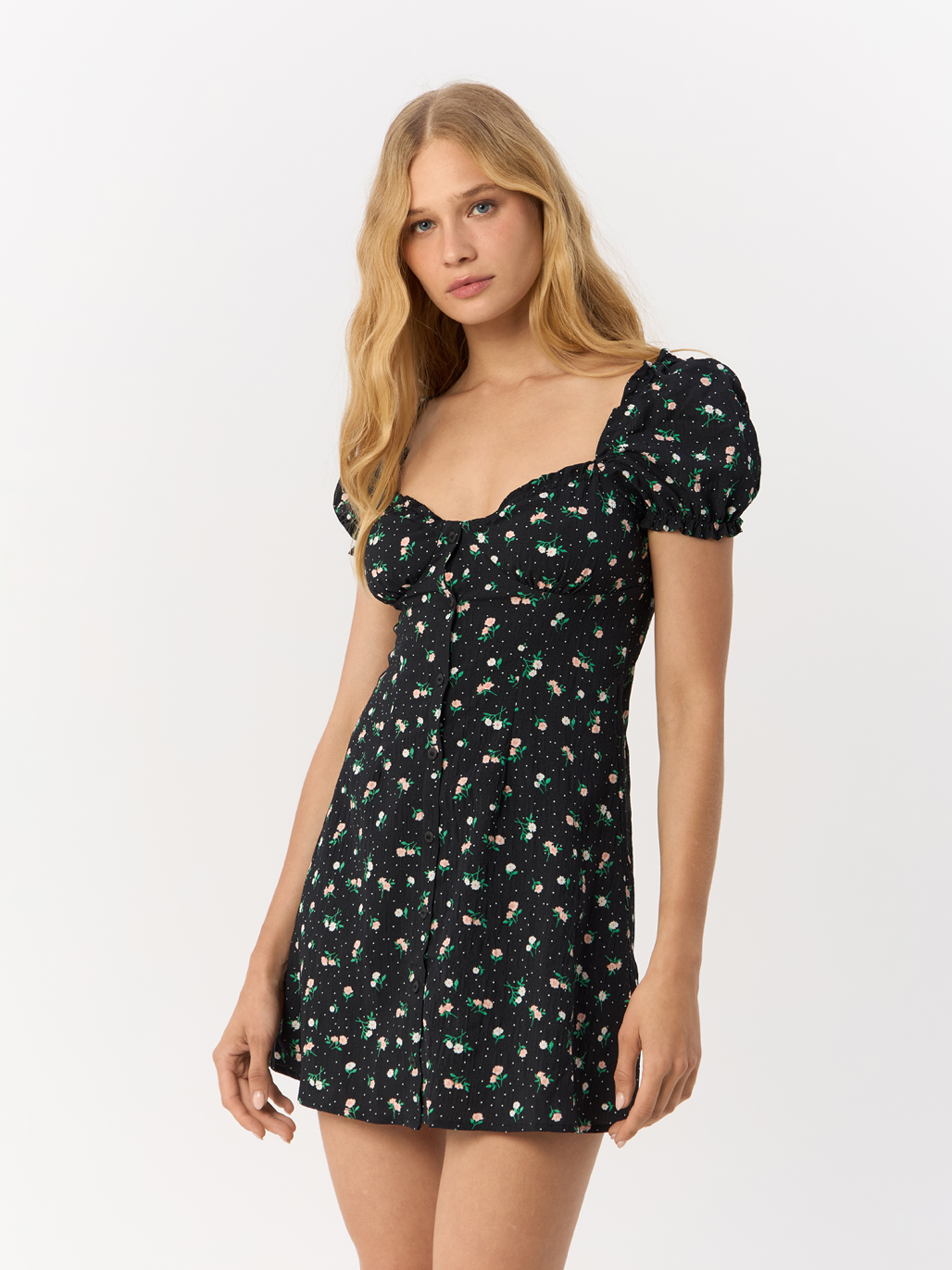 

Платье женское H&M 991909001 черное 44 EU, Черный, 991909
