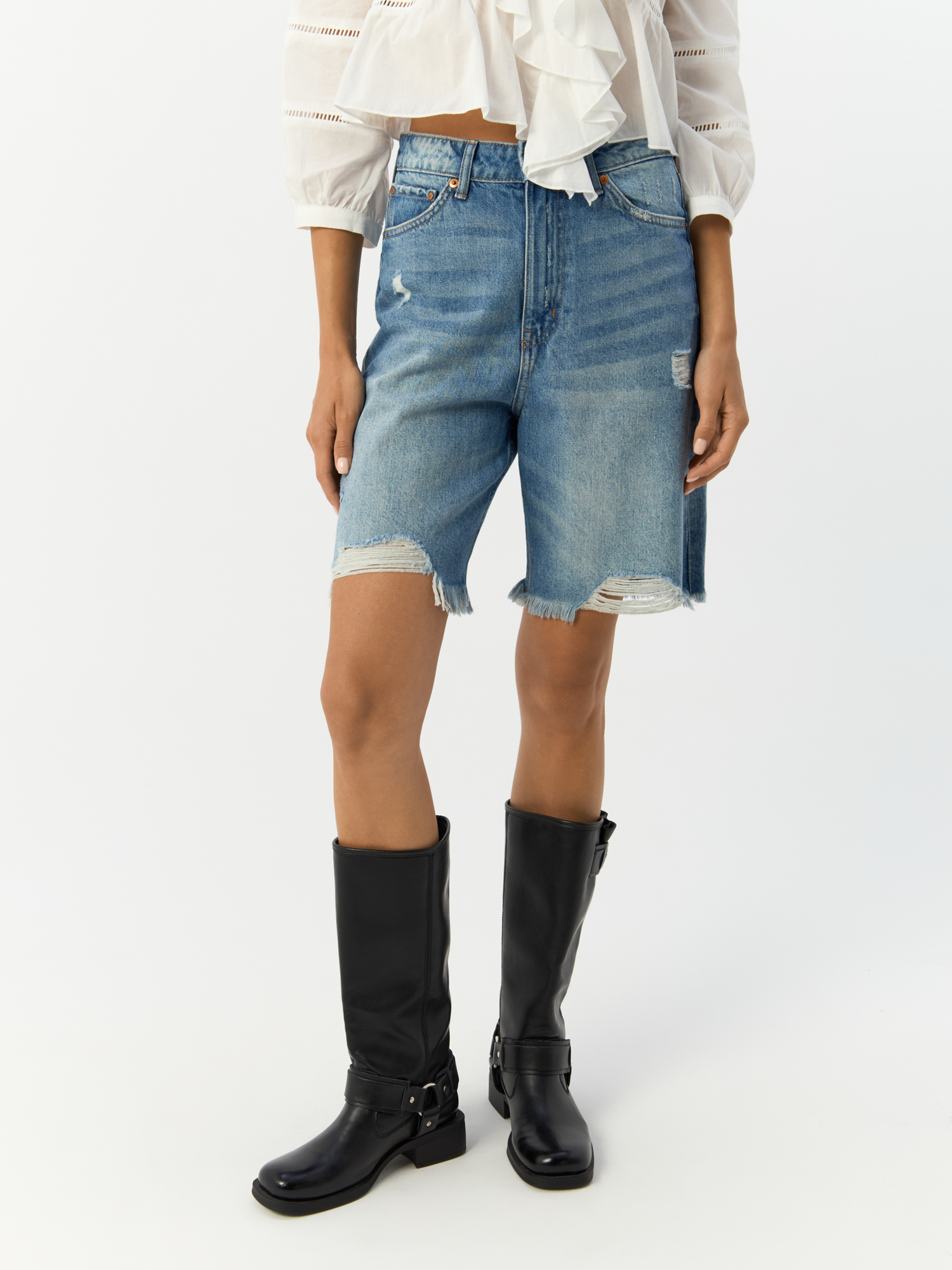 

Джинсовые шорты женские H&M 971640001 синие 50 EU, Синий, 971640001
