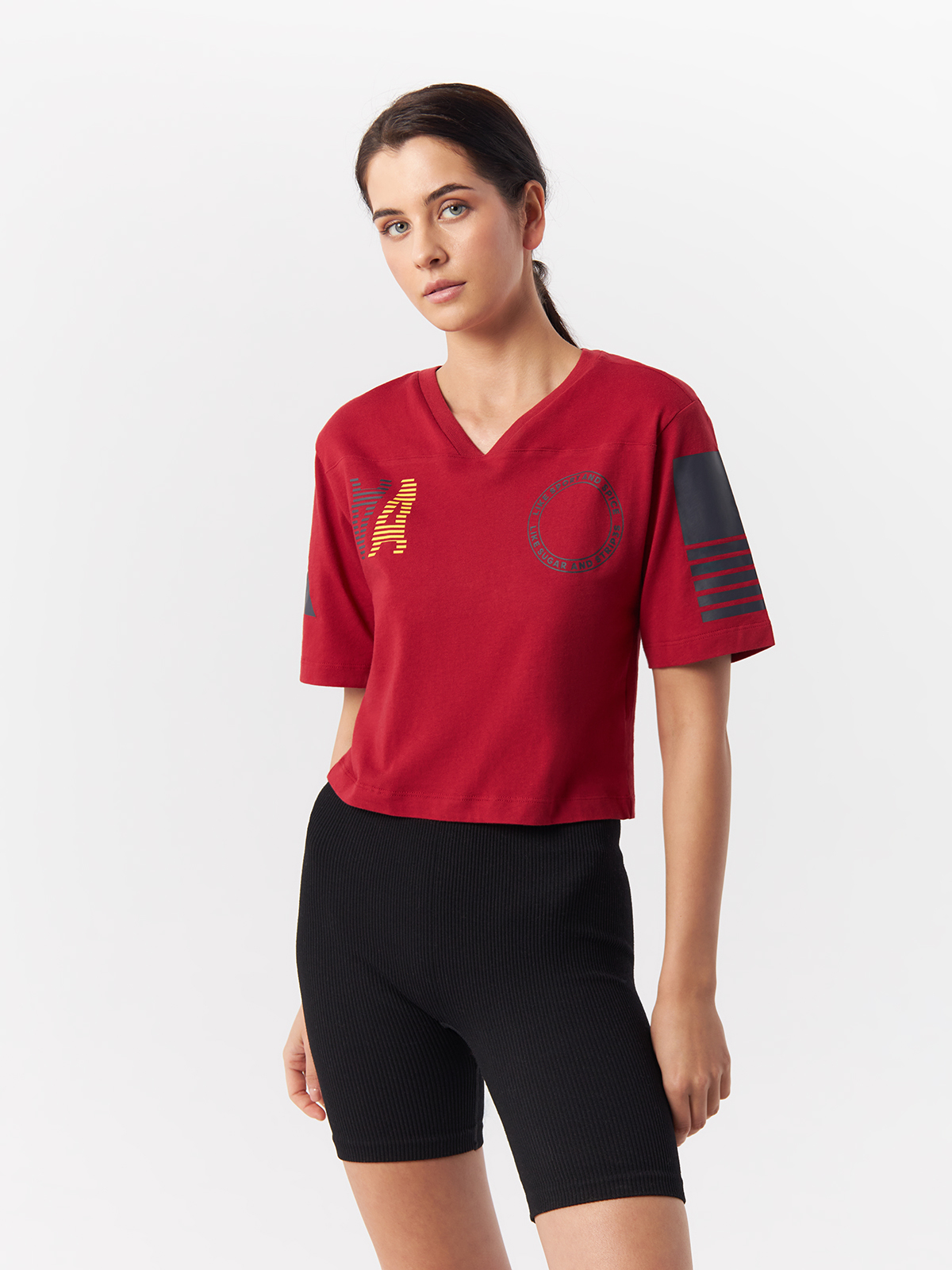 Футболка женская Adidas Women's T-shirt DX7792 красная XS