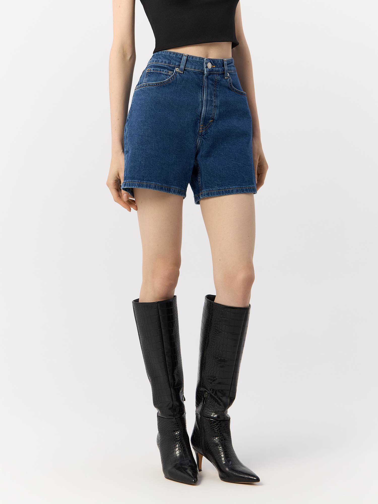 

Джинсовые шорты женские H&M 981259002 синие 38 EU, Синий, 981259002