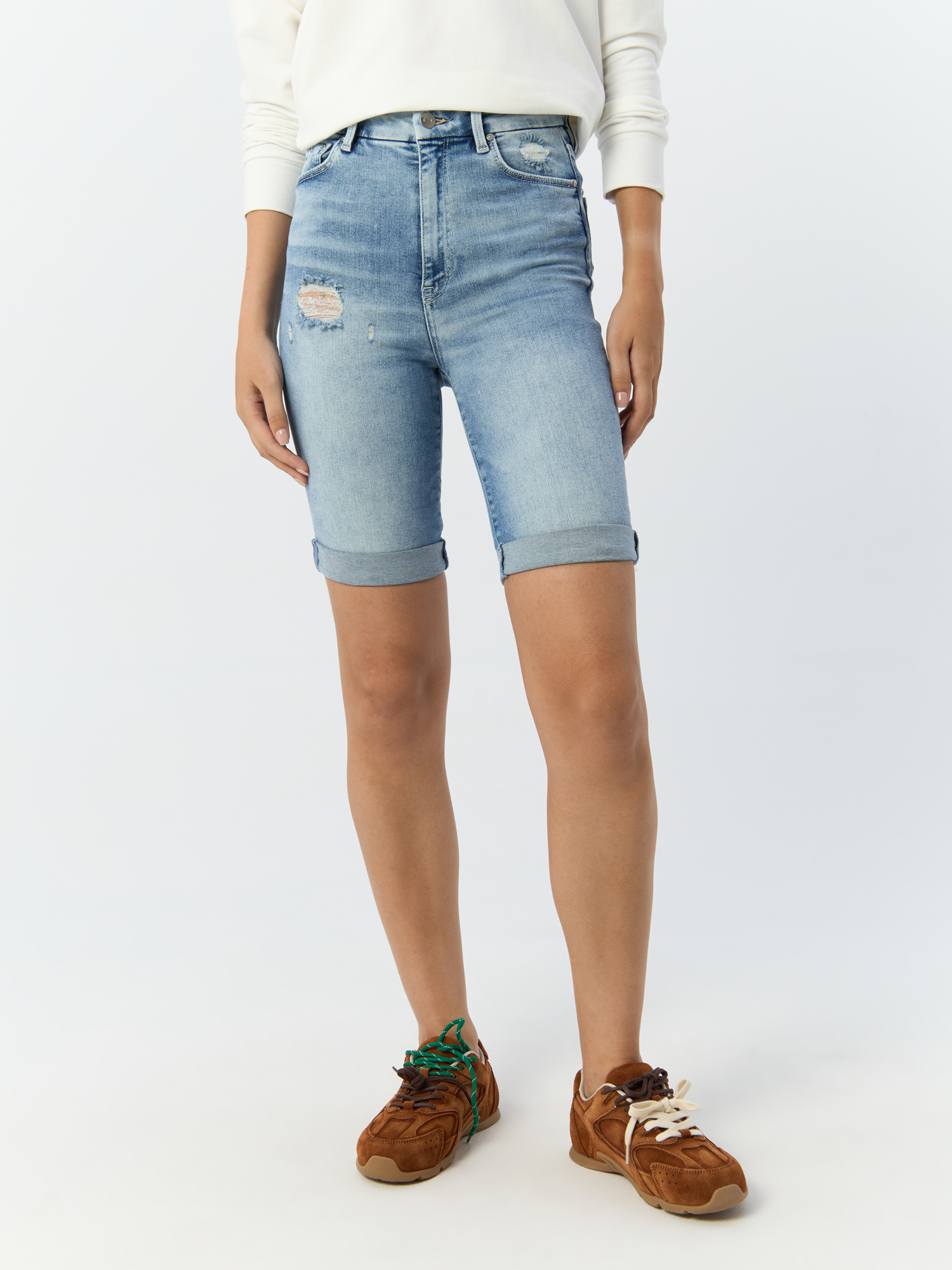 Джинсовые шорты женские HM 895346006 голубые 34 EU 1614₽