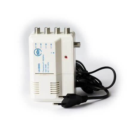 

Антенный усилитель RTM LA-604G на 4 выхода