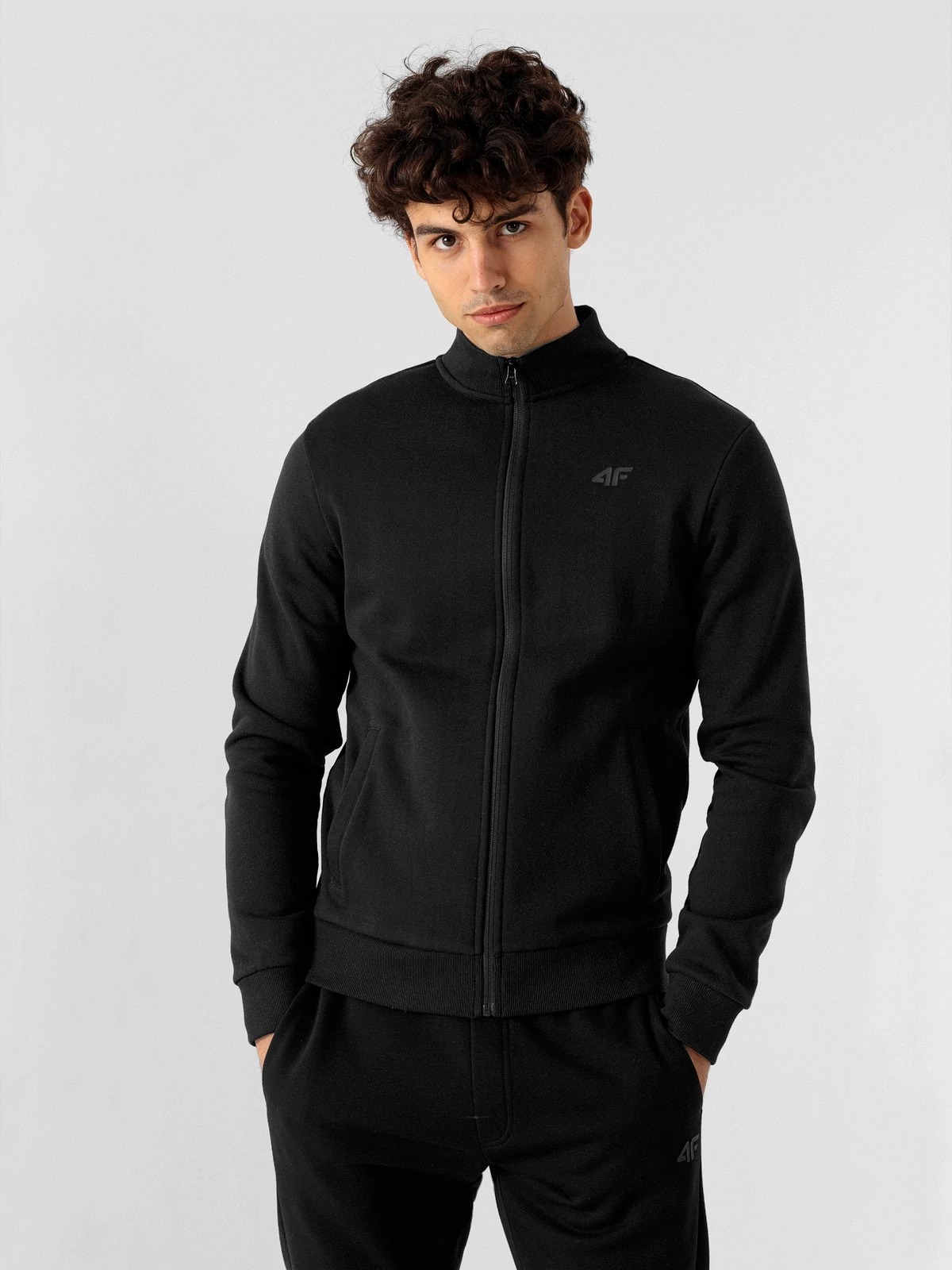 

Олимпийка мужская 4F NOSH4-BLM351 черная 3XL, NOSH4-BLM351