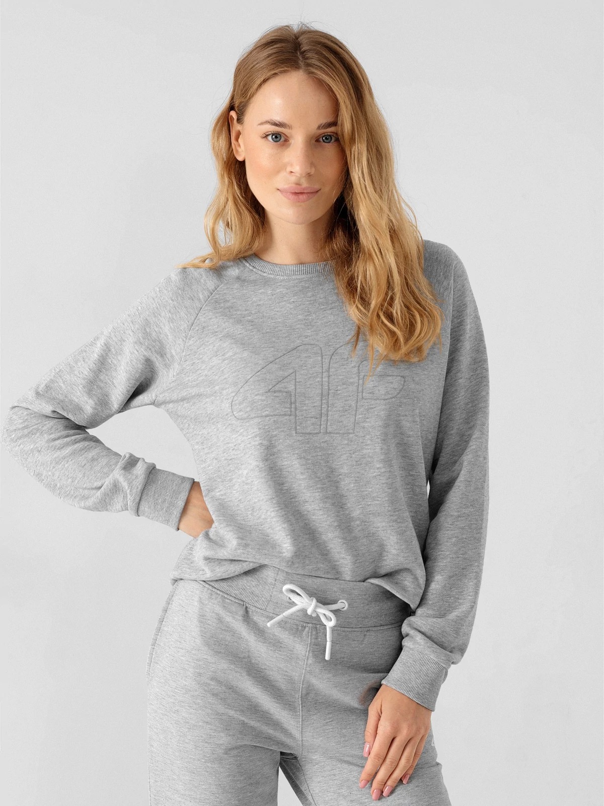 

Свитшот женский 4F NOSH4-BLD350 серый 2XL, NOSH4-BLD350