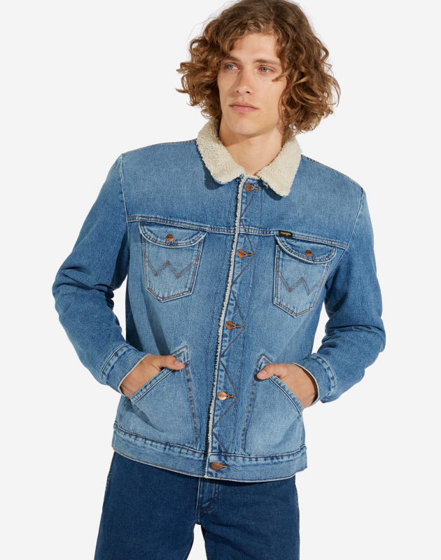 фото Джинсовая куртка мужская wrangler w4msug10k синяя 4xl