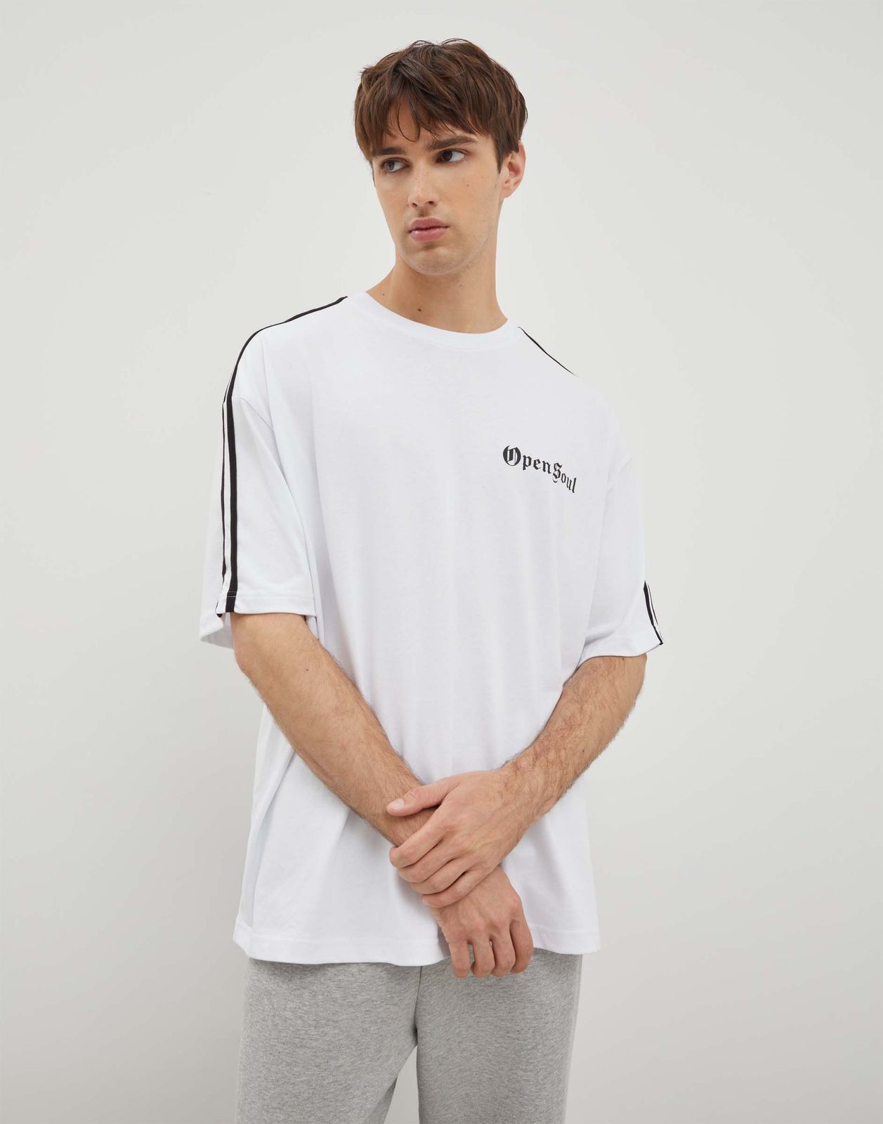 

Футболка мужская Gloria Jeans BKT014716 белый S/182, BKT014716
