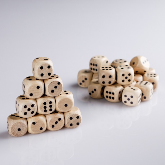 

Кости игральные, деревянные, 100 шт, 1.5 х 1.5 см (100 шт), Бежевый