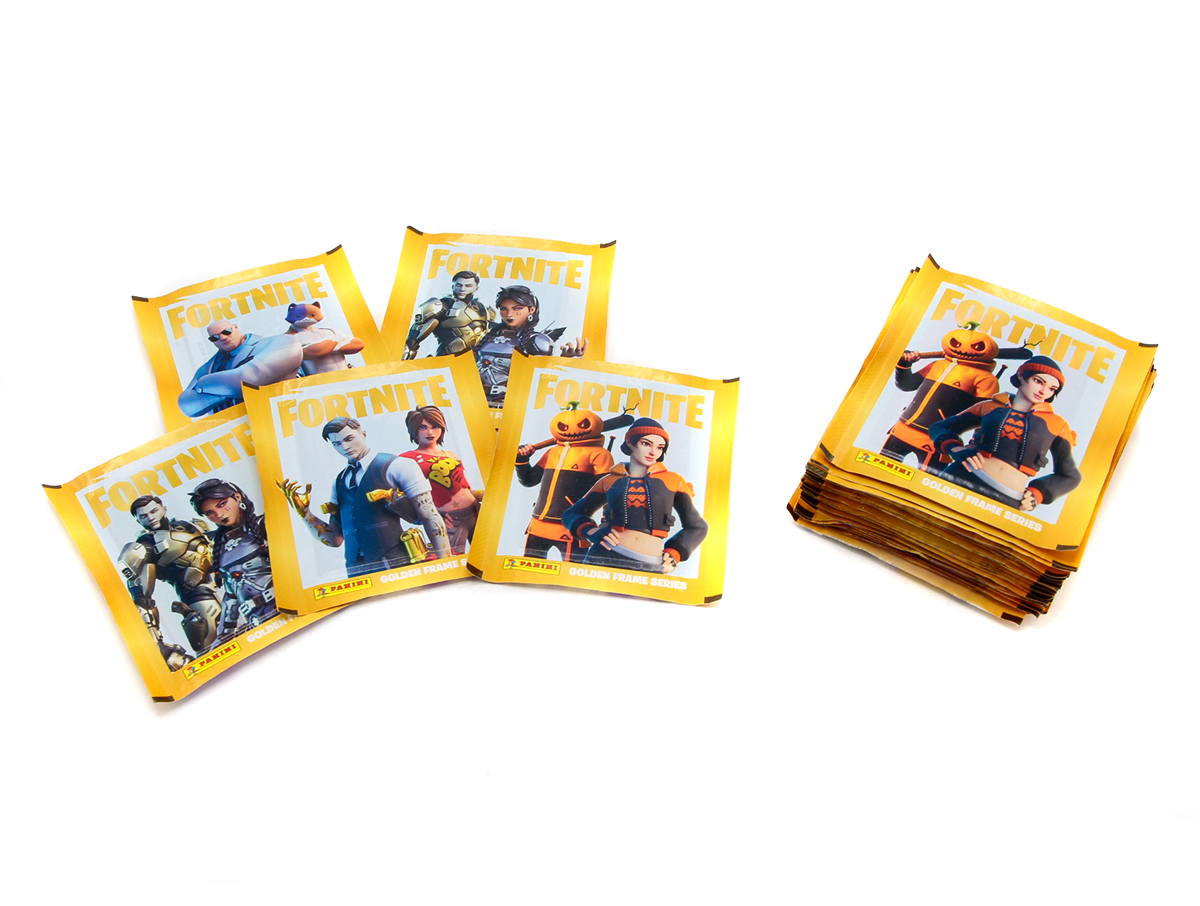 

50 пакетиков наклеек Panini Fortnite 3 Golden Frame Series (250 наклеек), Golden Frame Series
