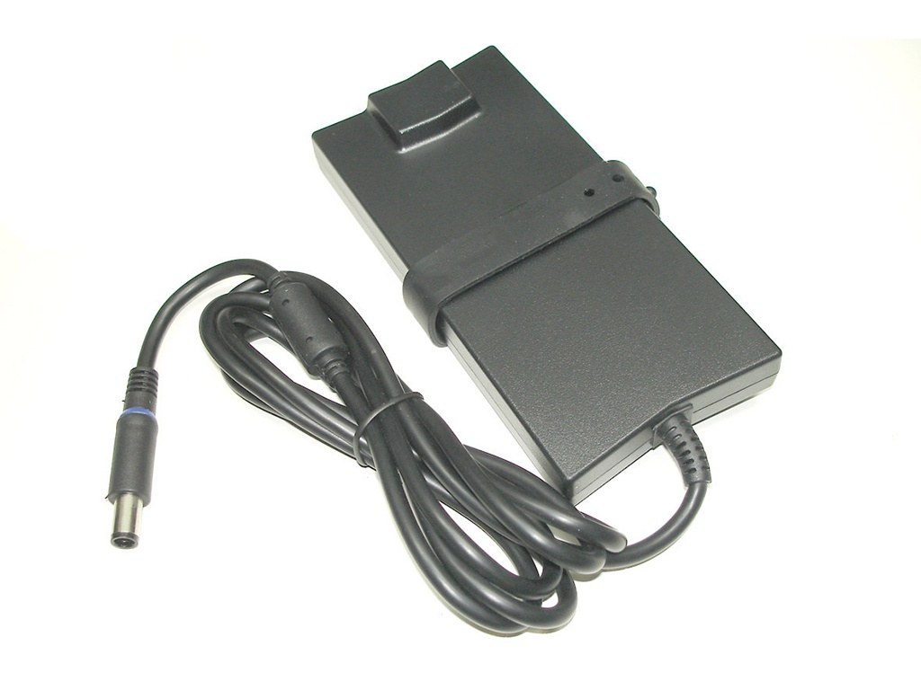 

Блок питания Vbparts 19.5V 4.62A 7.4pin Slim для Dell 006866