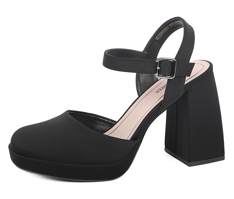 

Туфли женские T.Taccardi 228312-228313 черные 39 RU, Черный, 228312-228313