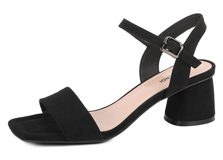

Босоножки женские T.Taccardi 226984-226985 черные 37 RU, Черный, 226984-226985