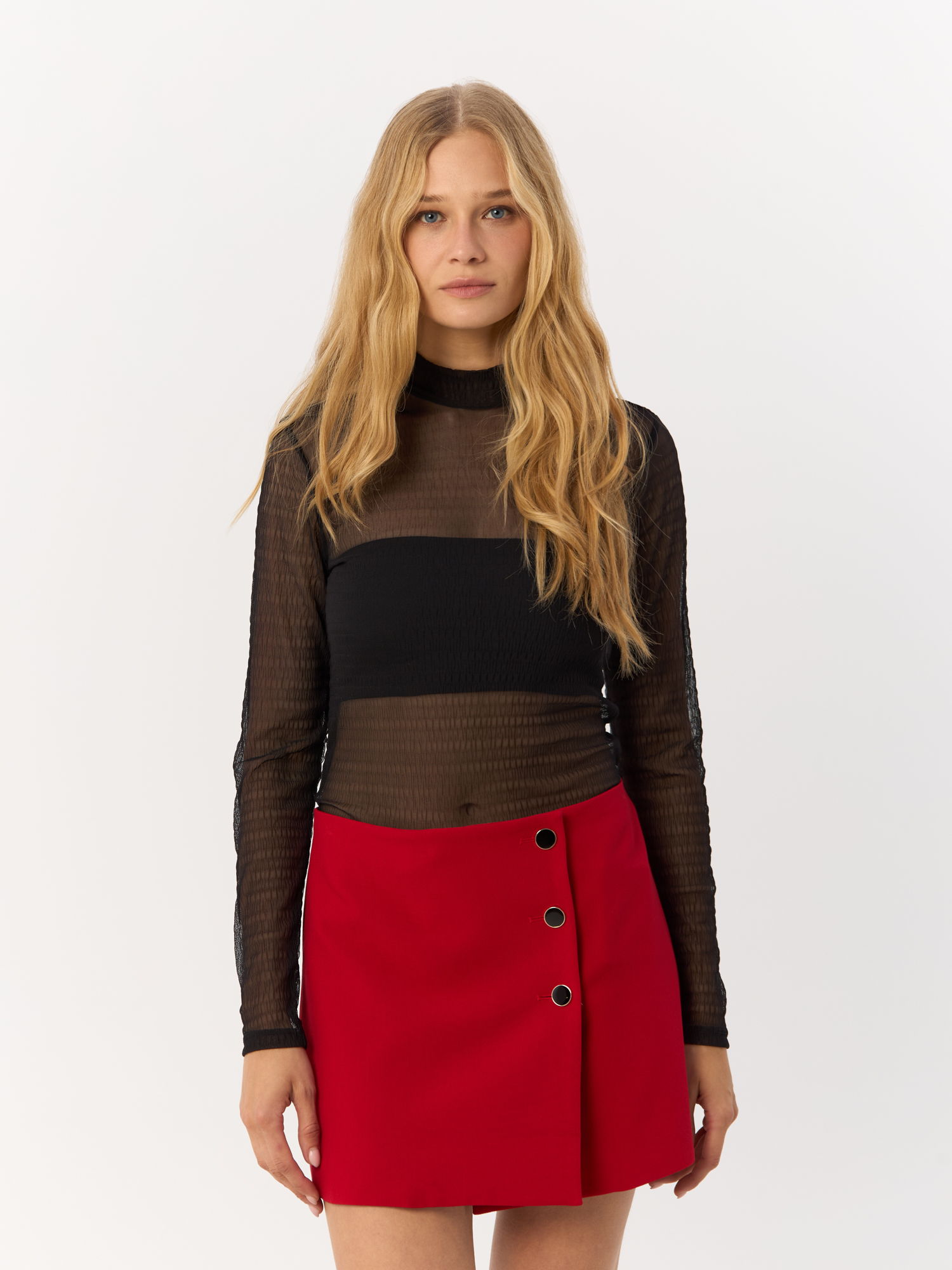 

Блуза женская H&M 903773002 черная M, Черный, 903773002
