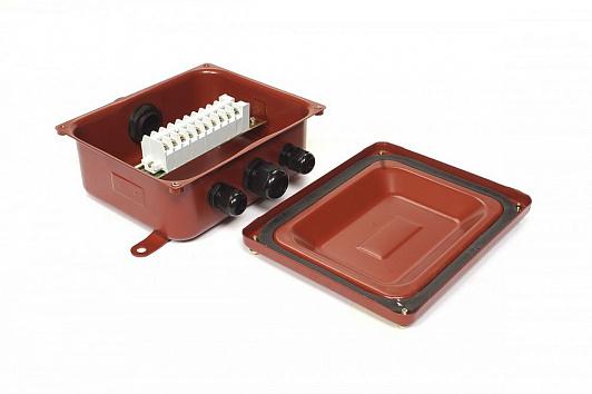 

Коробка соединительная КС-10 с пластмассовыми сальниками У2 IP54 zeta30328 ЗЭТА ЗЭТАРУС