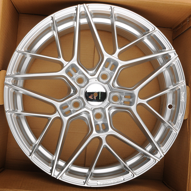 

Колесный диск Makstton MST FISSION 718 8.5x19/5x108 D63.35 ET40