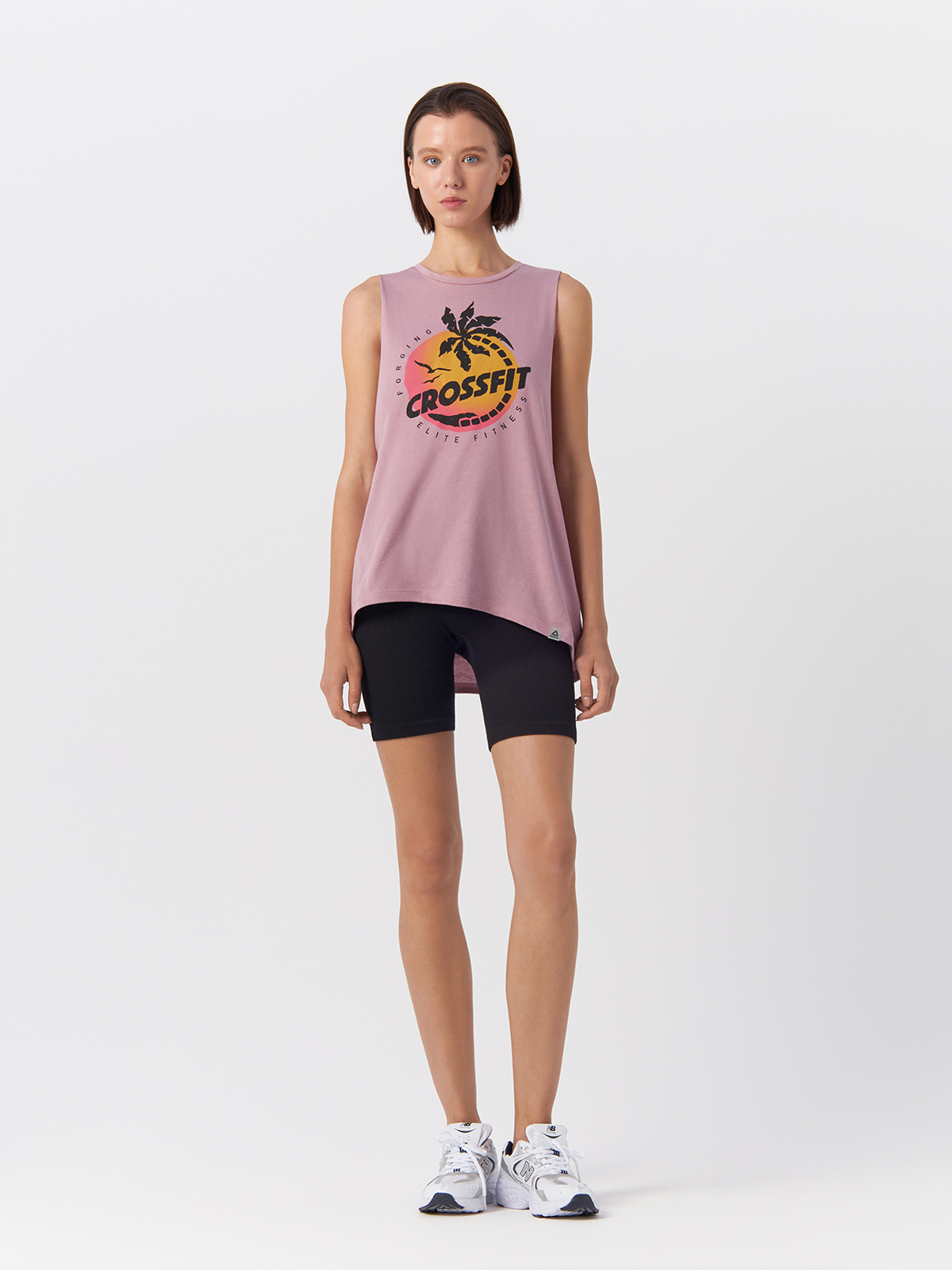 Майка женская Reebok DP3555 розовая L 1039₽