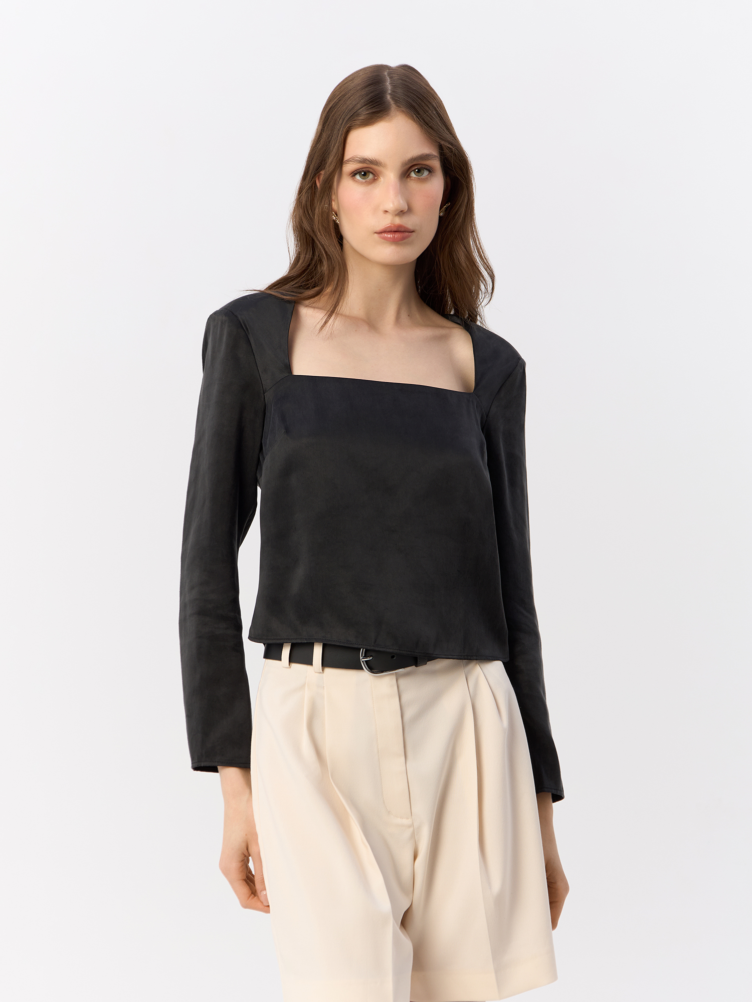 

Блуза женская H&M 858389004 черная 36 EU, Черный, 858389004